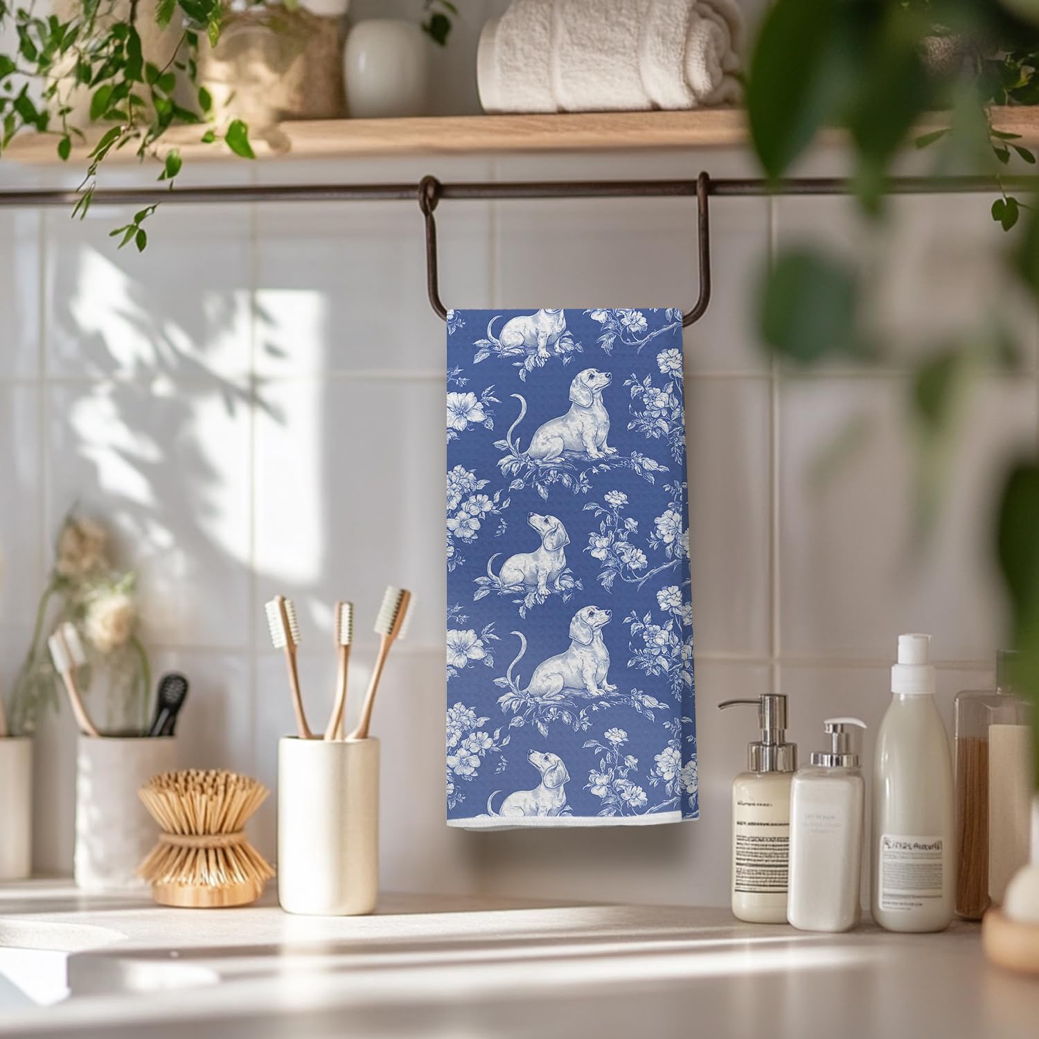 EKGJW Chinoiserie Dachshund Kitchen Towels, Dachshund Weiner Dog Lover Gifts Dish Tea Towels for Kitchen Decor, Grandmillennial Weiner Dog Decorative Hand Towels for Bathroom, 16x24 Inch